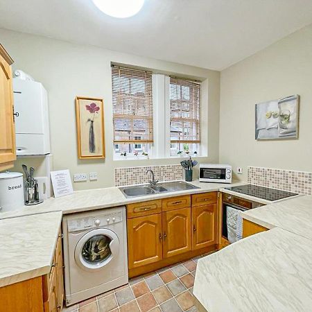 Quaint & Peaceful 1 Bed Central Mews Apt, West End EDI Exterior photo